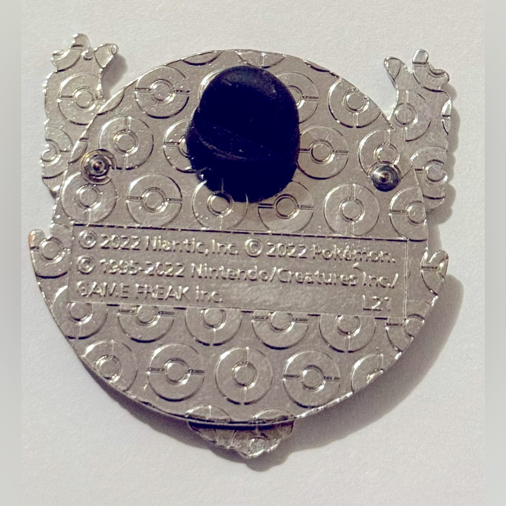 Pokémon Valor Collectors Pin - Picture 3 of 4